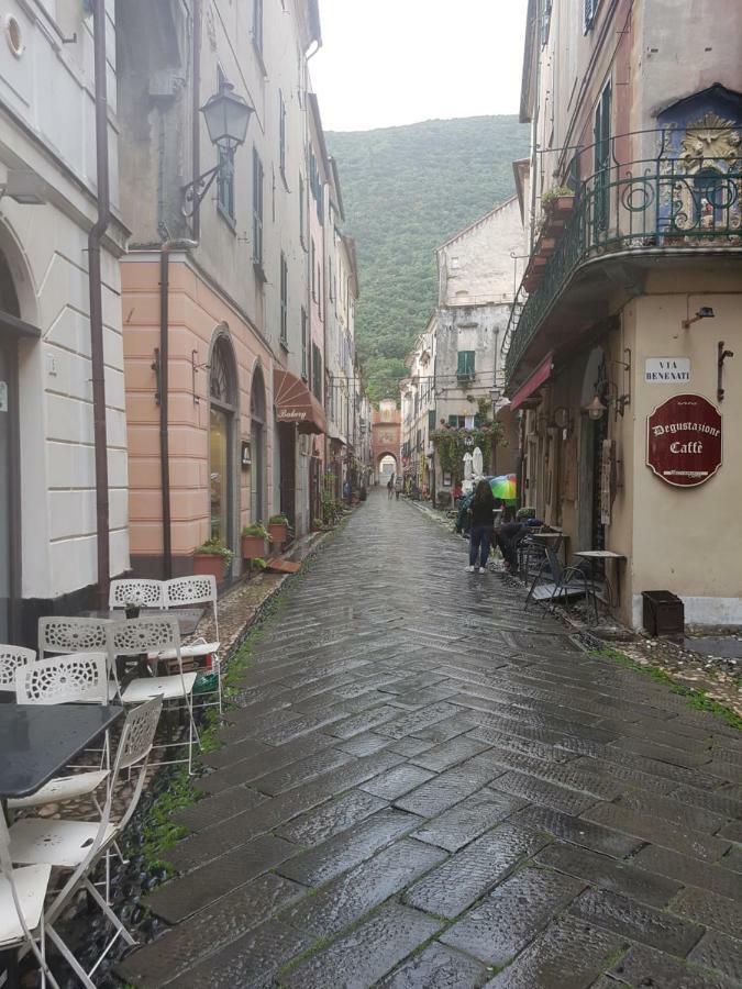 Casa Florine Apartman Finale Ligure Kültér fotó
